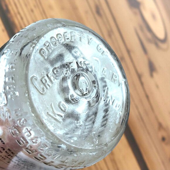 Vintage ACL Crescent Dairy Milk Bottle "It Whips" 1 Quart Glass Clear Black Prin - Picture 9 of 9